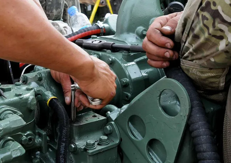 Choosing the Right Generator Repair Service