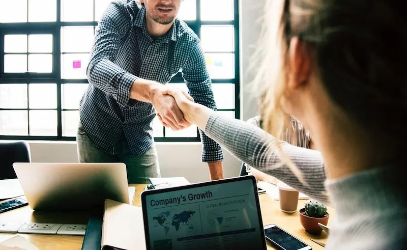 How to Successfully Hire Staff in France: A Step-by-Step Guide